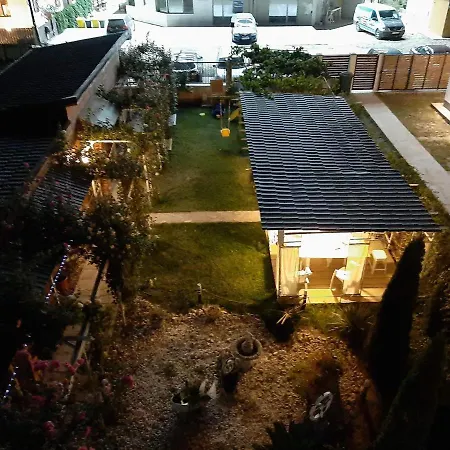 Vila Viorica Quarto em Acomodações Particulares *
